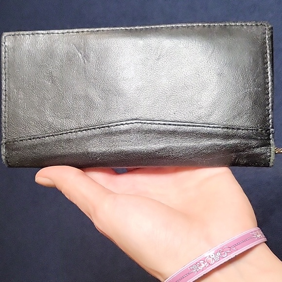 Genuine leather wallet that can be worn as purse - Picture 2 of 8